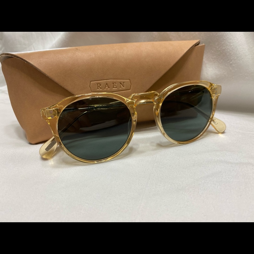 Raen Remmy 49 sunglass Champagne Crystal Polarized
